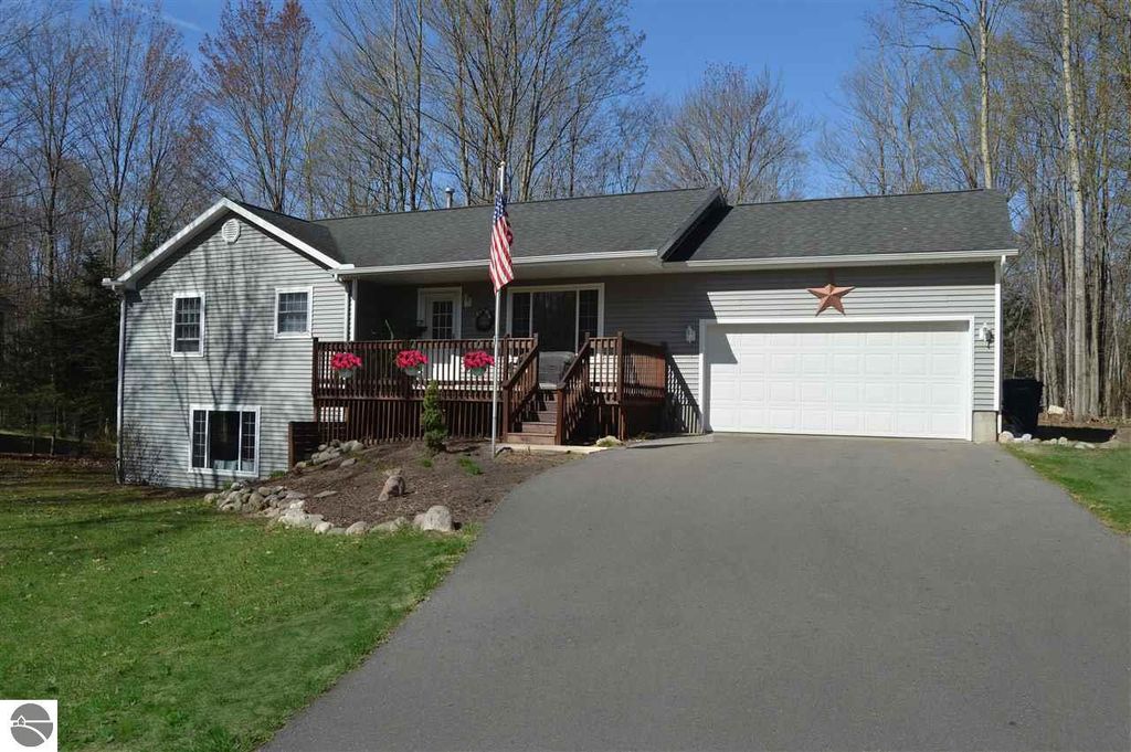 8480 Easy St, Lake Ann, MI 49650 Trulia