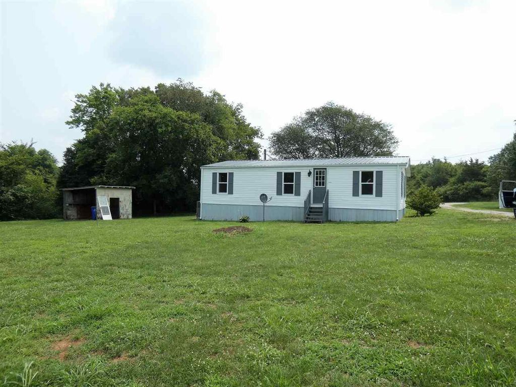 1010 Concord Rd, Russellville, KY 42276