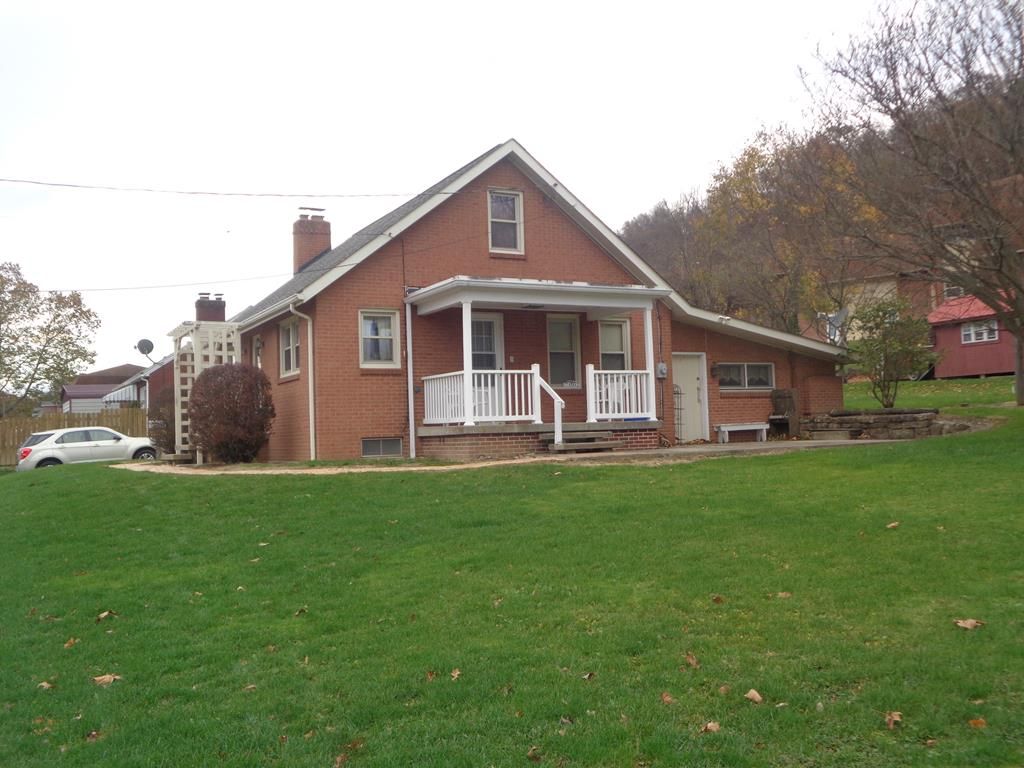 1011 W 5th St, Lewistown, PA 17044 Trulia