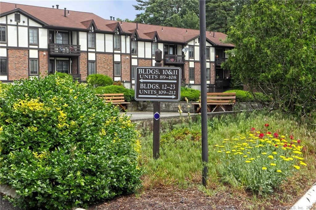 365 Mather St #89, Hamden, CT 06514