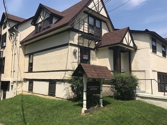 307 Roosevelt Rd   #R, East Rochester, NY 14445