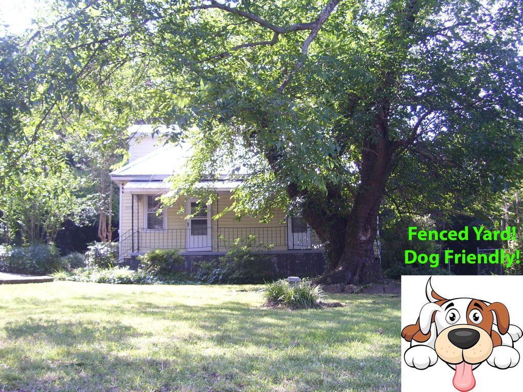 545 S Poplar St, Athens, GA 30601