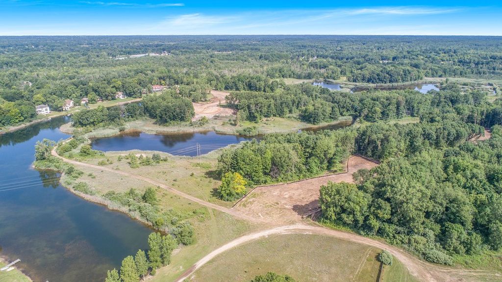 Bonnie Meadows, Haslett, MI 48840