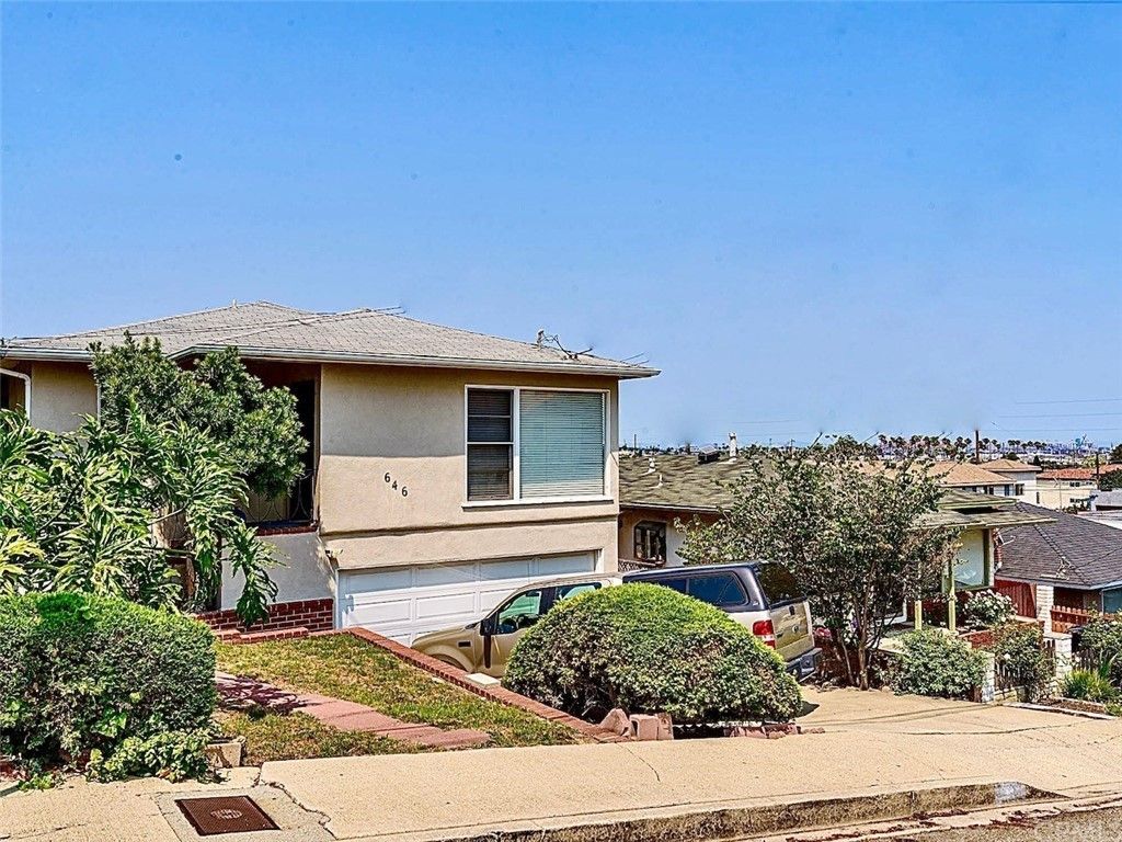 646 W 24th St, San Pedro, CA 90731