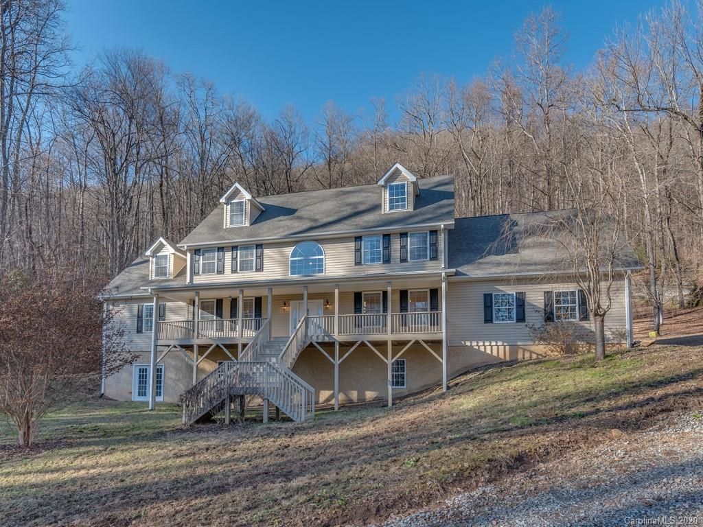 378 Haven Dr, Saluda, NC 4 Bed, 4 Bath SingleFamily Home 42 Photos