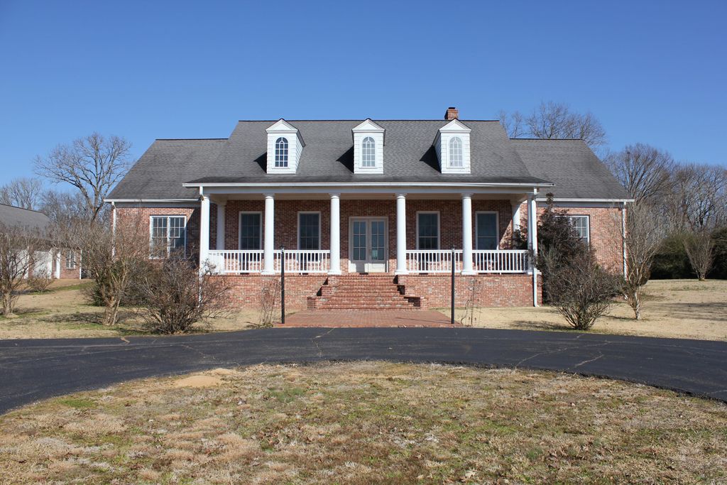 156 Lakeside Dr, Houston, MS 38851 MLS 22585 Trulia