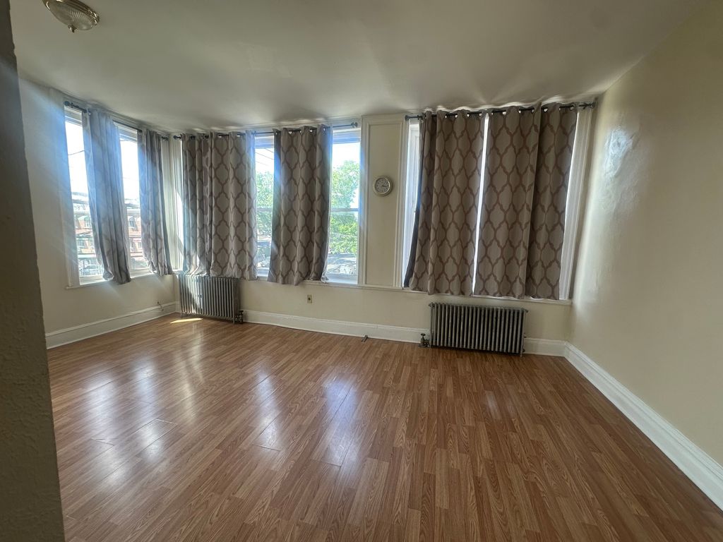 903 E 223rd St #2, Bronx, NY 10466 - See Est. Value, Schools & More