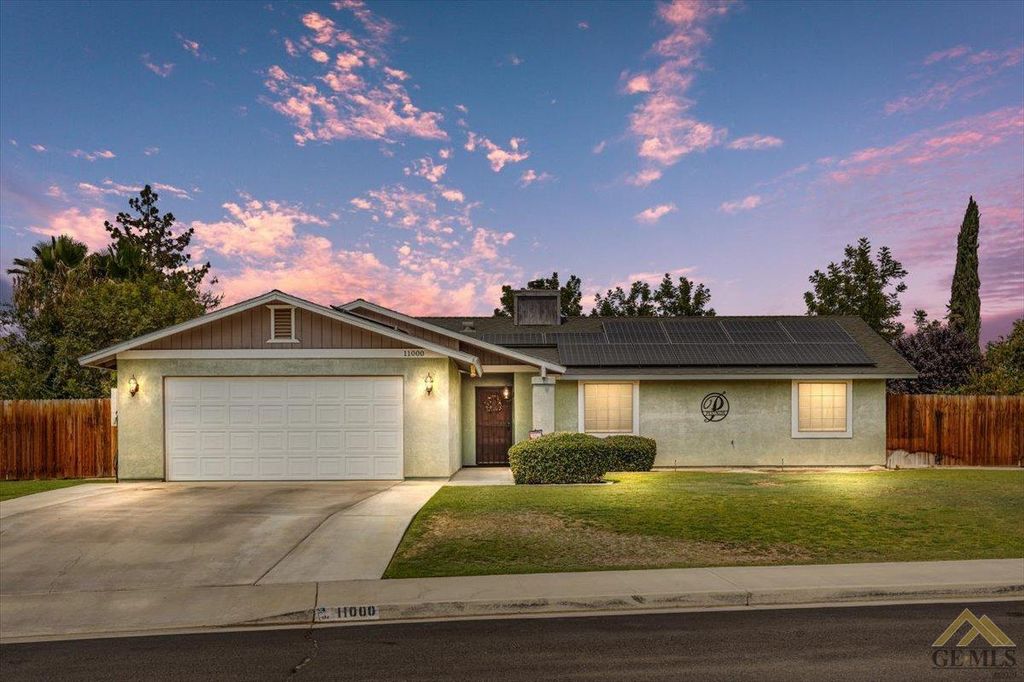 11000 Cave Ave, Bakersfield, CA 93312