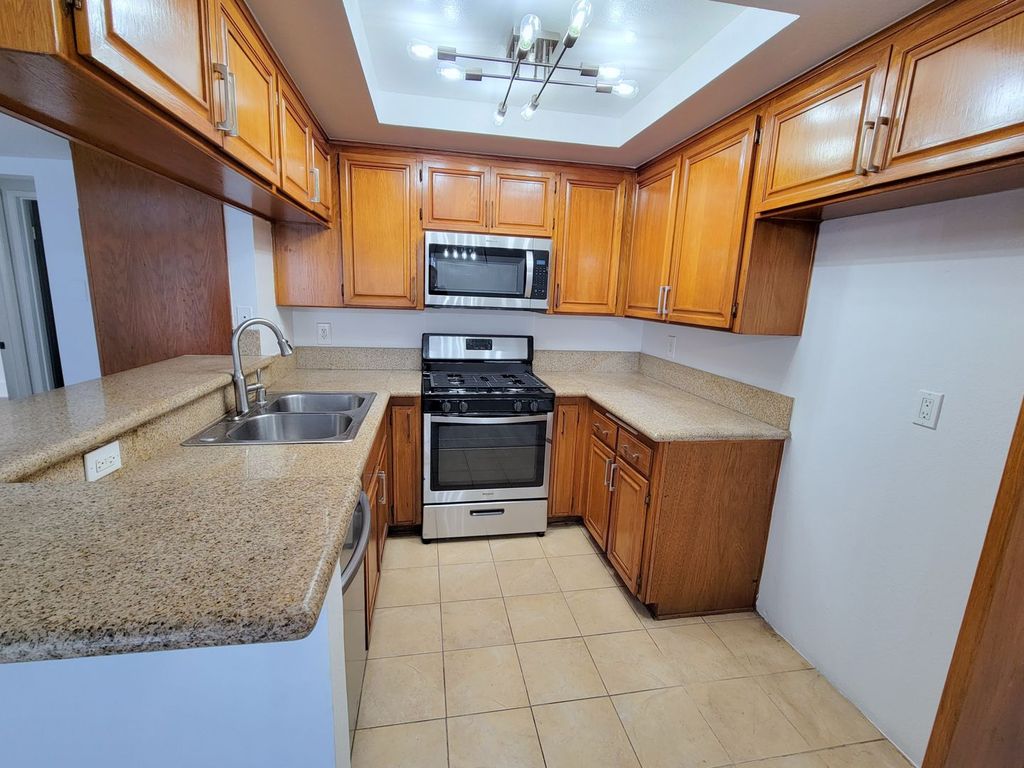 523852425248 Cartwright Ave 5238004, North Hollywood, CA 91601 Trulia