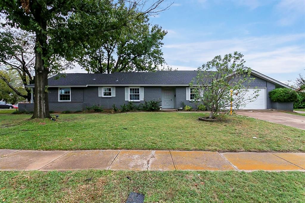 2508 Cantrell St, Irving, TX 75062