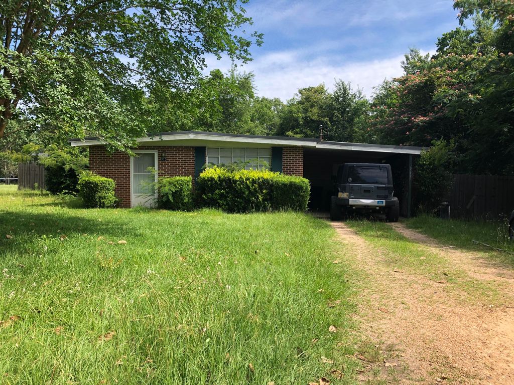 713 Brown Ave, Purvis, MS 39475 Trulia