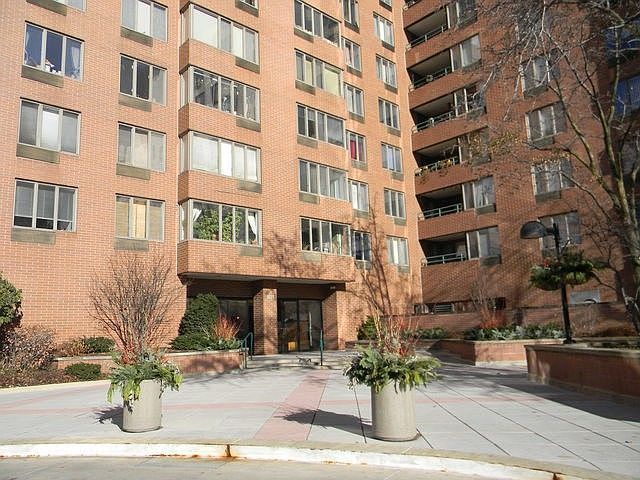 801 S Plymouth Ct #909, Chicago, IL 60605