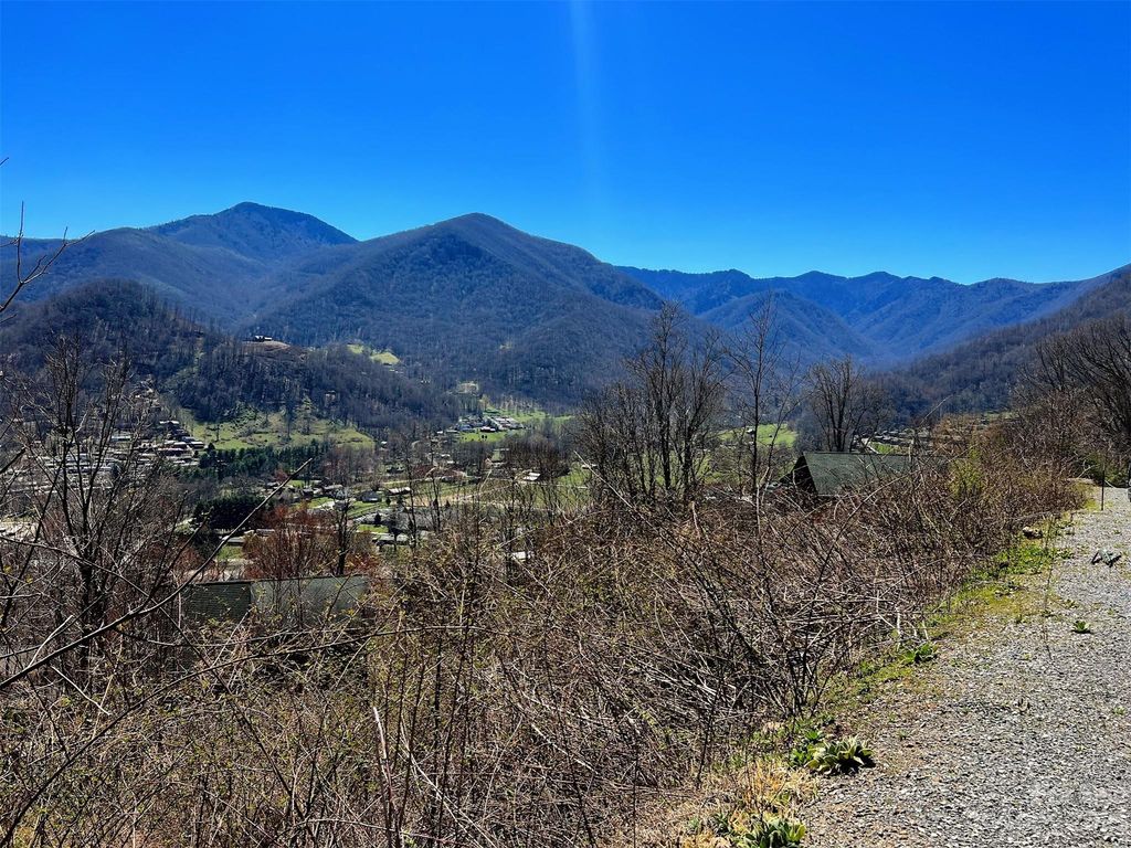 6 Cub Trl 11, Maggie Valley, NC 28751 Trulia