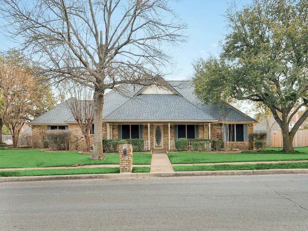2203 Highland Meadow Dr, Colleyville, TX 76034