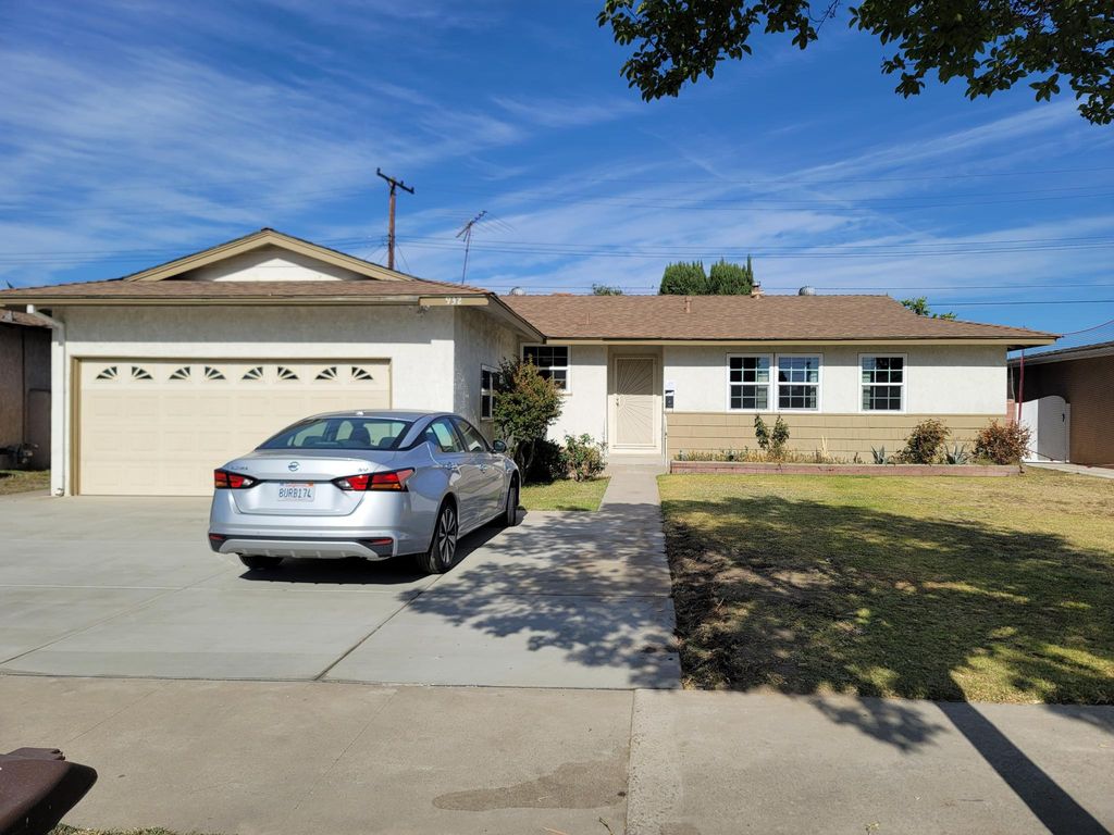 932 N Onondaga Ave, Anaheim, CA 92801