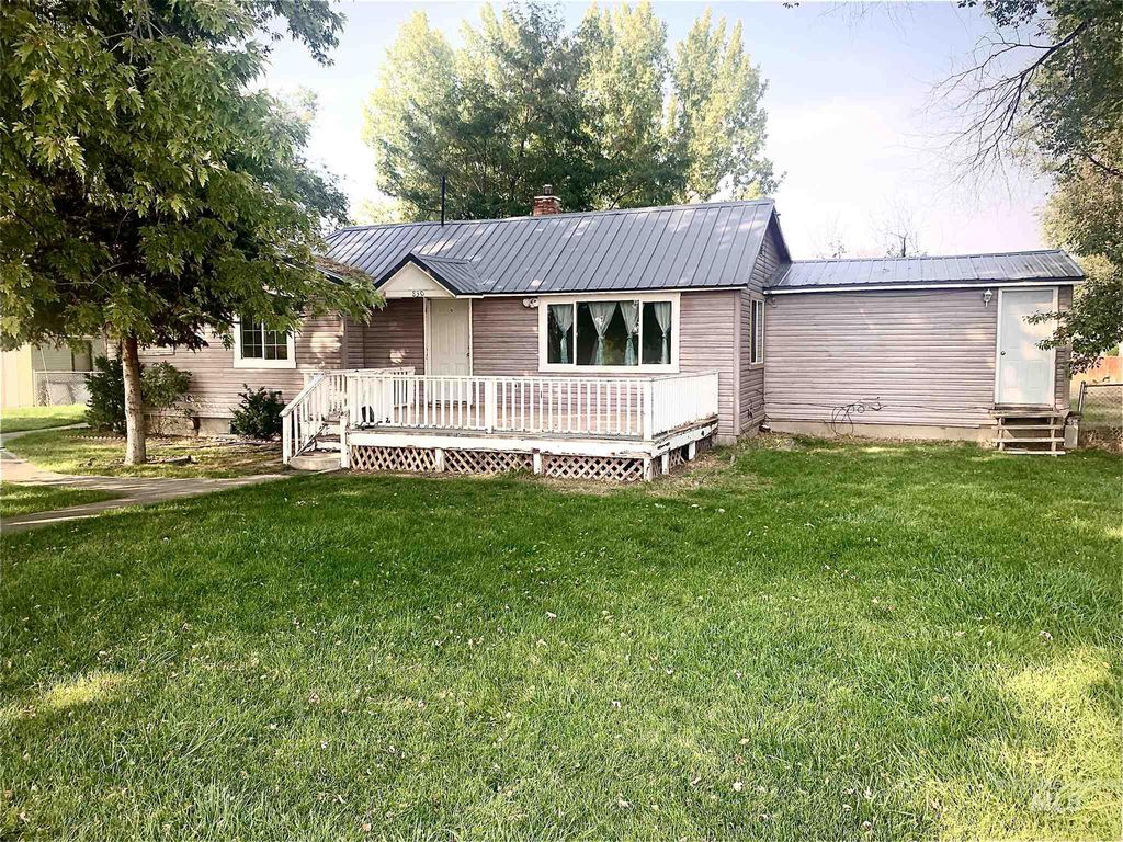 830 Locke Ave, Gooding, ID 83330 Trulia