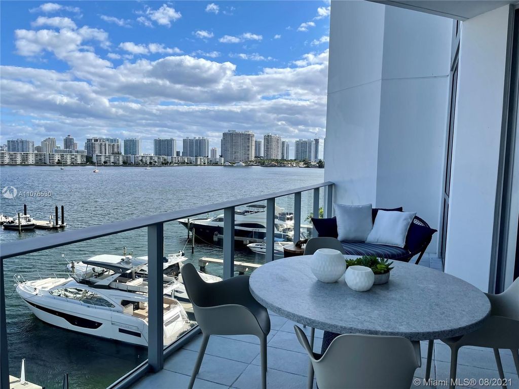 17111 Biscayne Blvd #405, Aventura, FL 33160