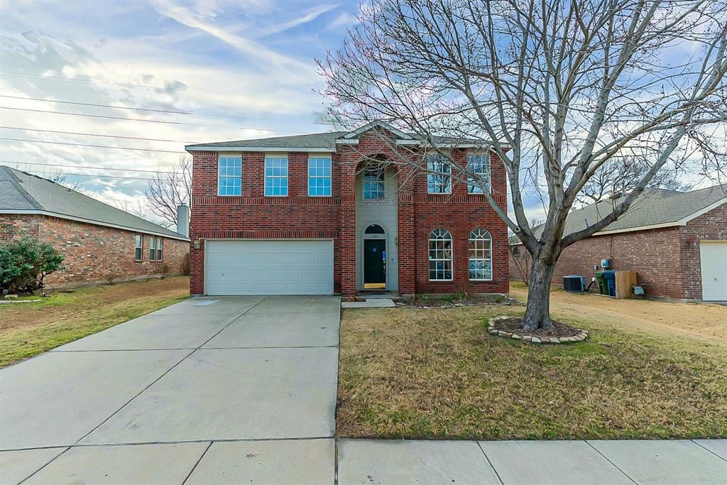 1325 River Ridge Rd, Roanoke, TX 76262