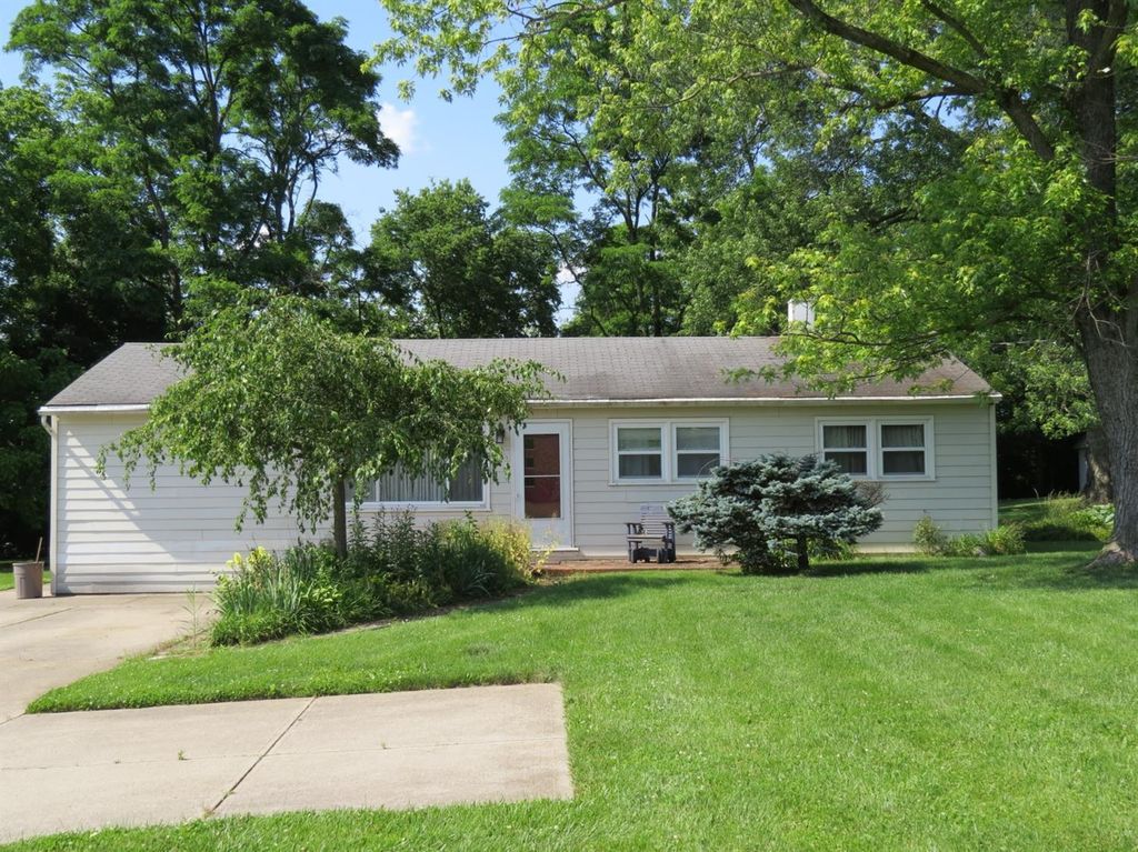 6538 Dimmick Rd, West Chester, OH 45069