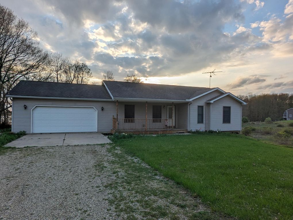 90052 1/2 Mile Rd, East Leroy, MI 49051 SingleFamily Home for Sale