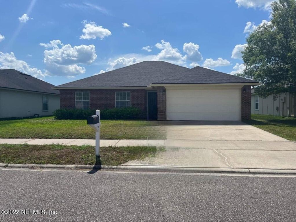 6450 BLUE LEAF LN, Jacksonville, FL 32244