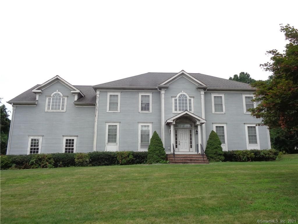23 Eastfield Dr, Fairfield, CT 06825