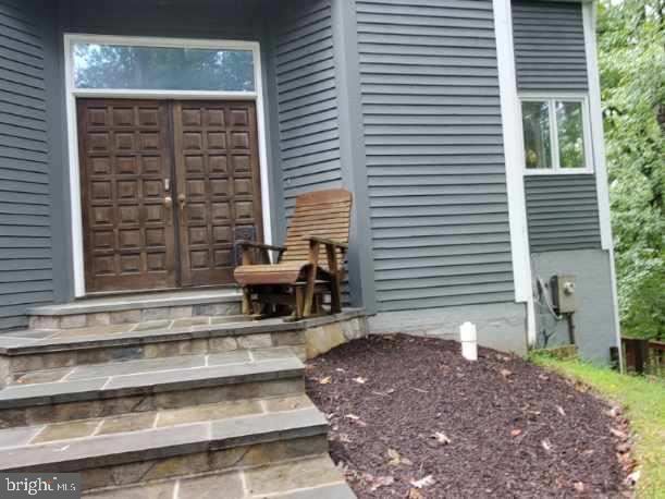 3232 Rosemary Ln, West Friendship, MD 21794