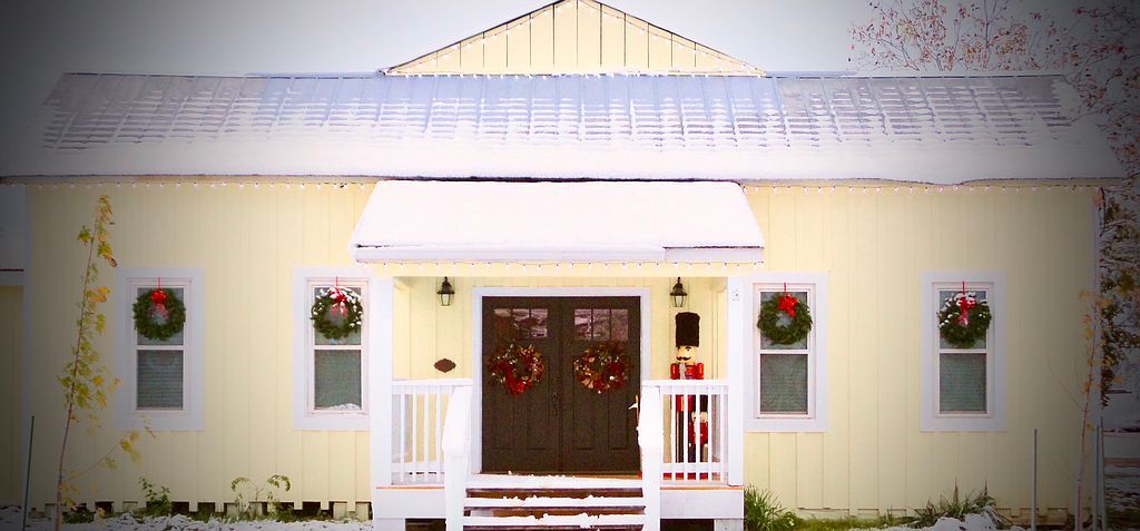 127 N Bastrop St, Paige, TX 78659