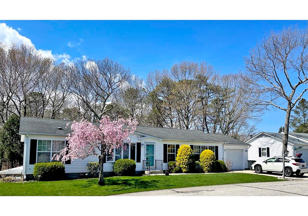 1407113 Middle Rd, Calverton, NY 11933 MLS 11177513 Trulia