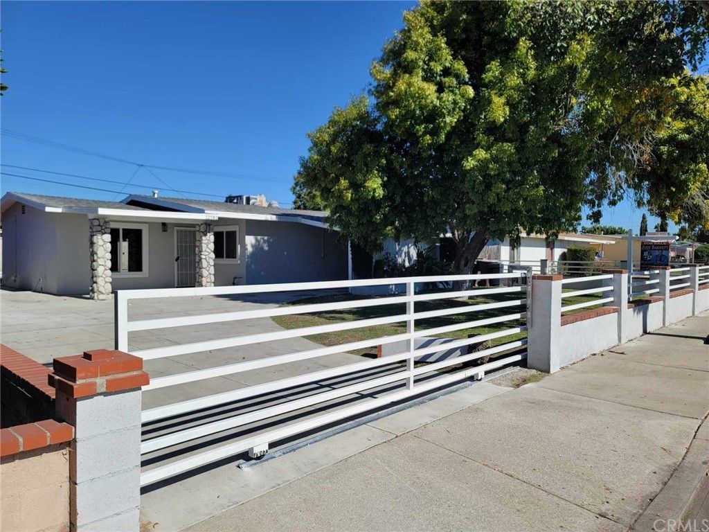 12581 Lampson Ave, Garden Grove, CA 92840