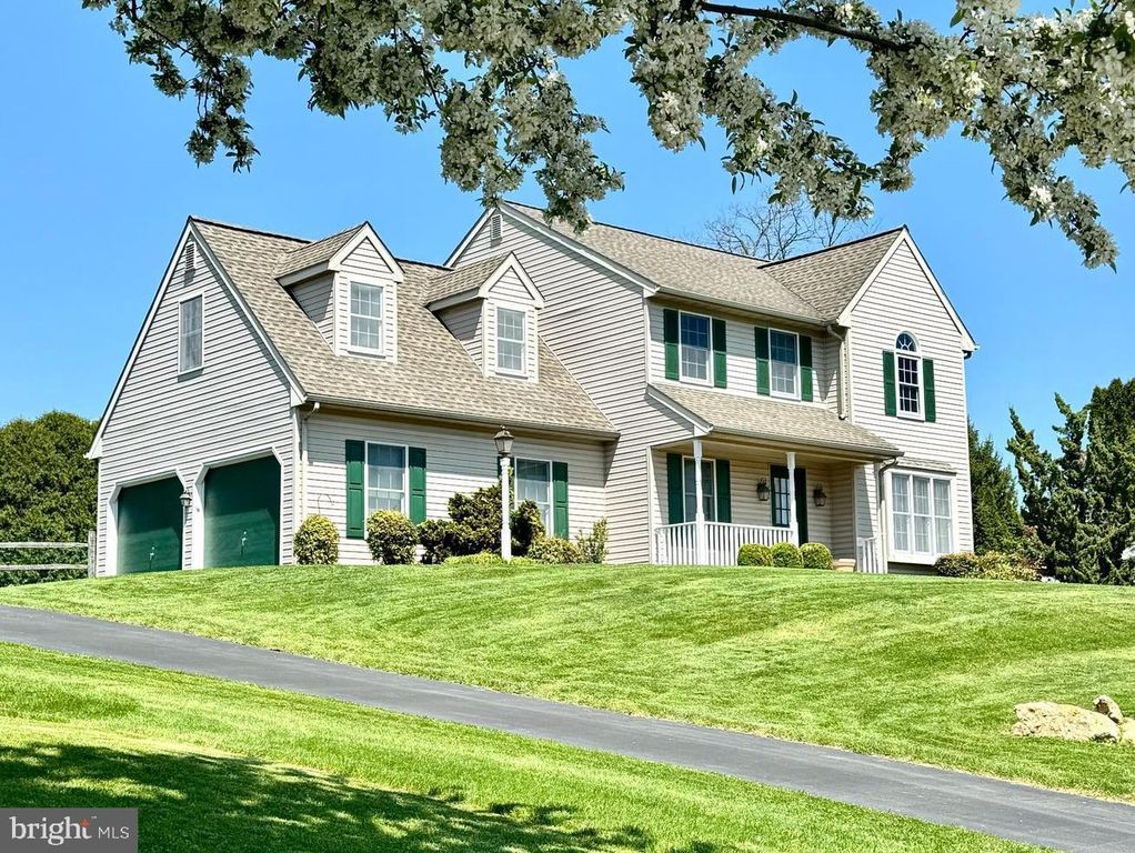 315 Glen Run Dr, Atglen, PA 19310 See Est. Value, Schools & More