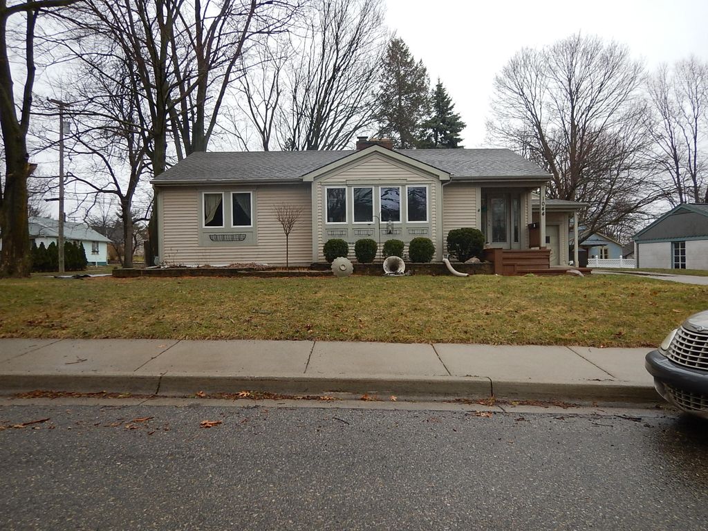 1044 N Madison St, Lapeer, MI 48446 Trulia