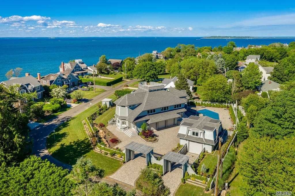 110 Soundview Rd, Orient, NY 11957