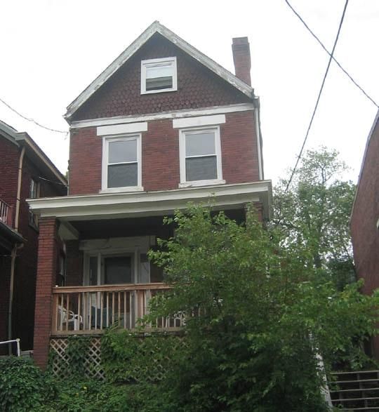 2326 Flora St, Cincinnati, OH 45219