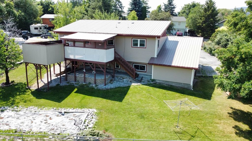 8600 Mourning Dove Dr, Missoula, MT 59808