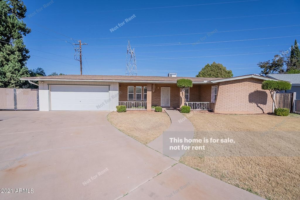 2208 E Contessa Cir, Mesa, AZ 85213