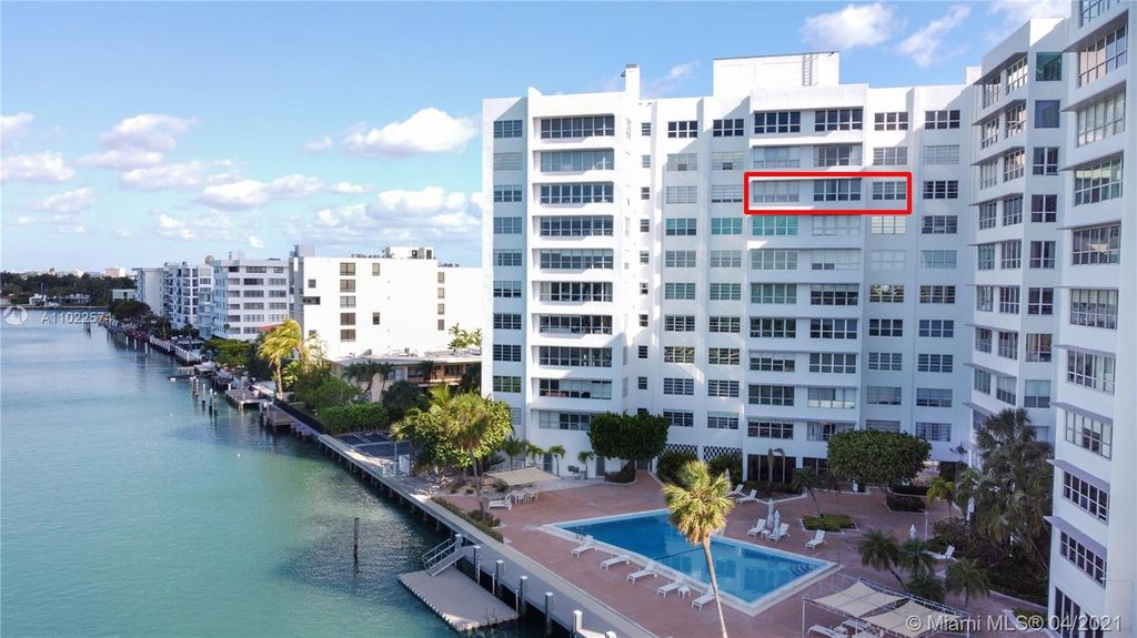 Address Not Disclosed, Miami Beach, FL 33154
