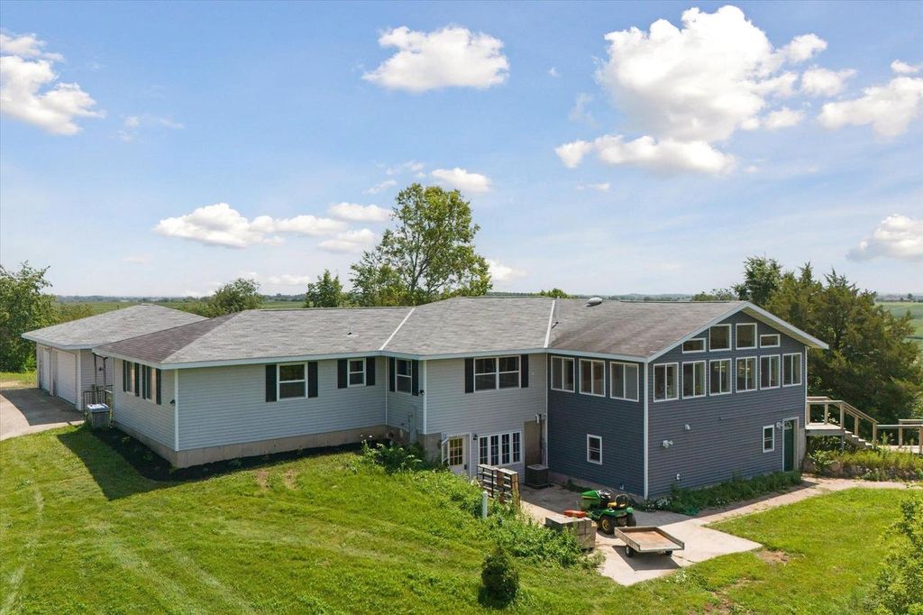 7717 West Mineral Point Road, Janesville, WI 53548