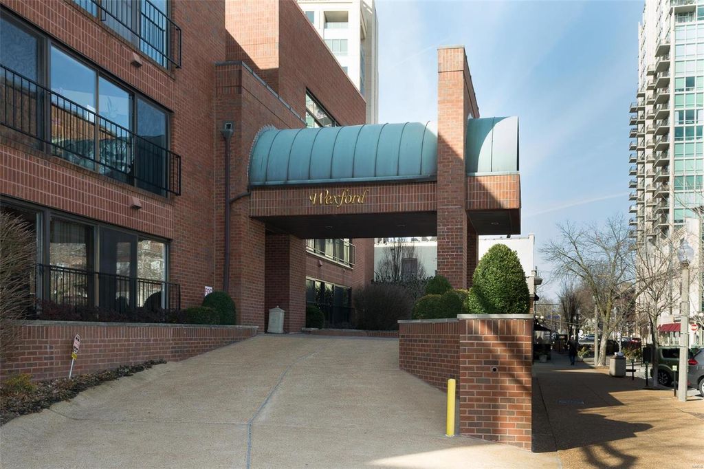 4570 Laclede Ave 206, Saint Louis, MO 63108 Trulia