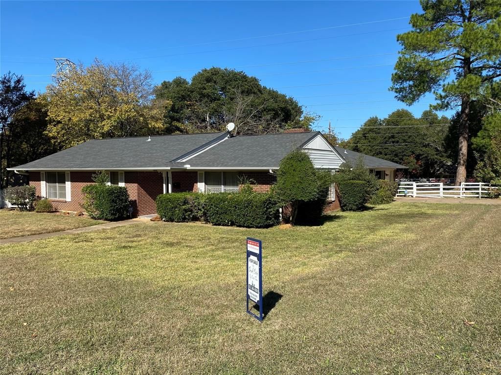 1804 Michael Ct, Arlington, TX 76010