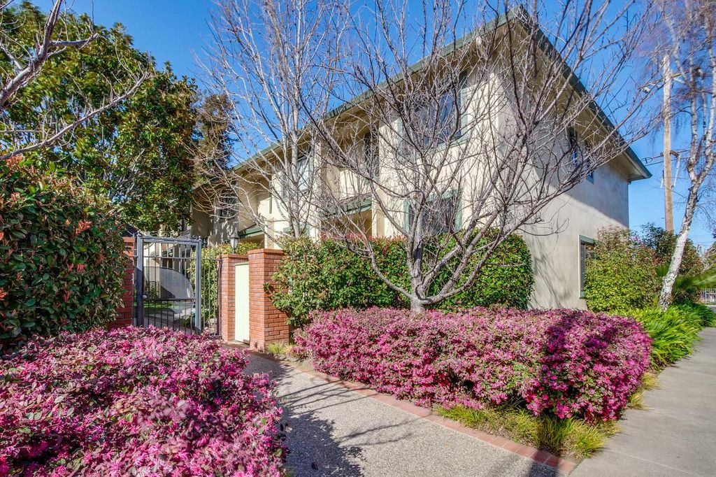 225 E Santa Inez Ave #24, San Mateo, CA 94401