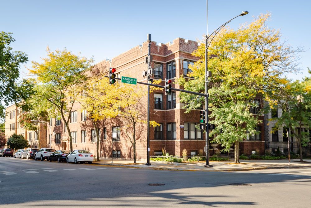 1201 W Addison St, Chicago, IL 60613