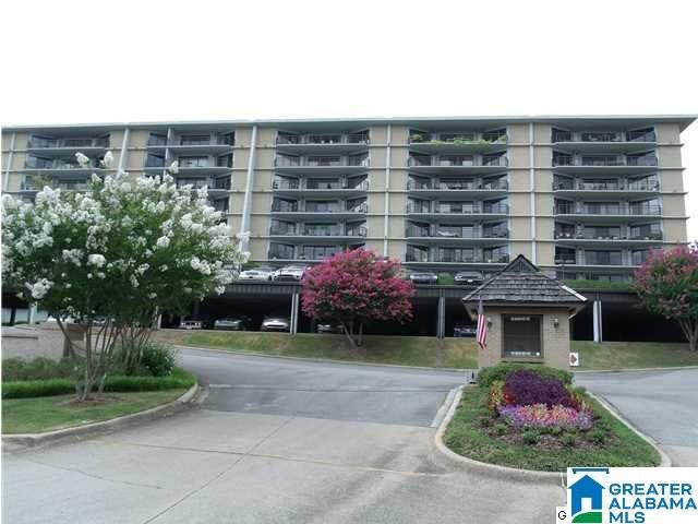 1300 Beacon Pkwy E #211, Birmingham, AL 35209