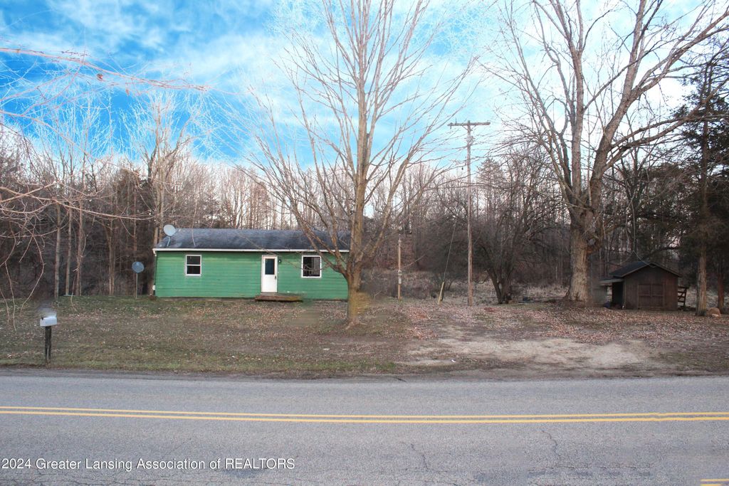 355 S Ionia Rd, Vermontville, MI 49096 Trulia