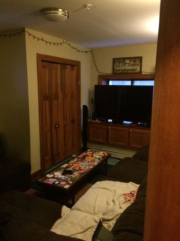 500 Albert Ave #5, East Lansing, MI 48823