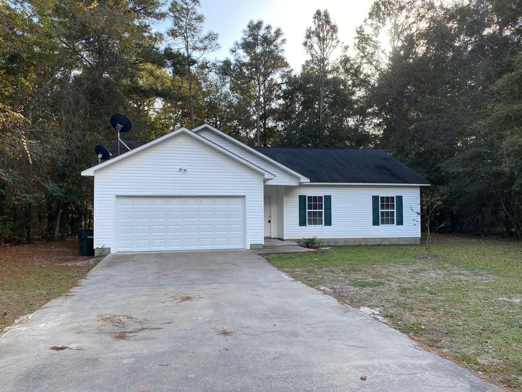 1072 SE Buster Phillips Rd, Ludowici, GA 31316