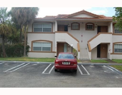 11485 NW 42nd St, Coral Springs, FL 33065