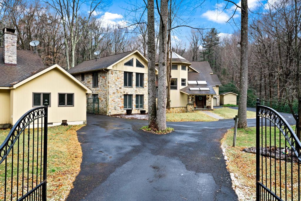 386 Camelback Rd, Tannersville, PA 18372 Trulia