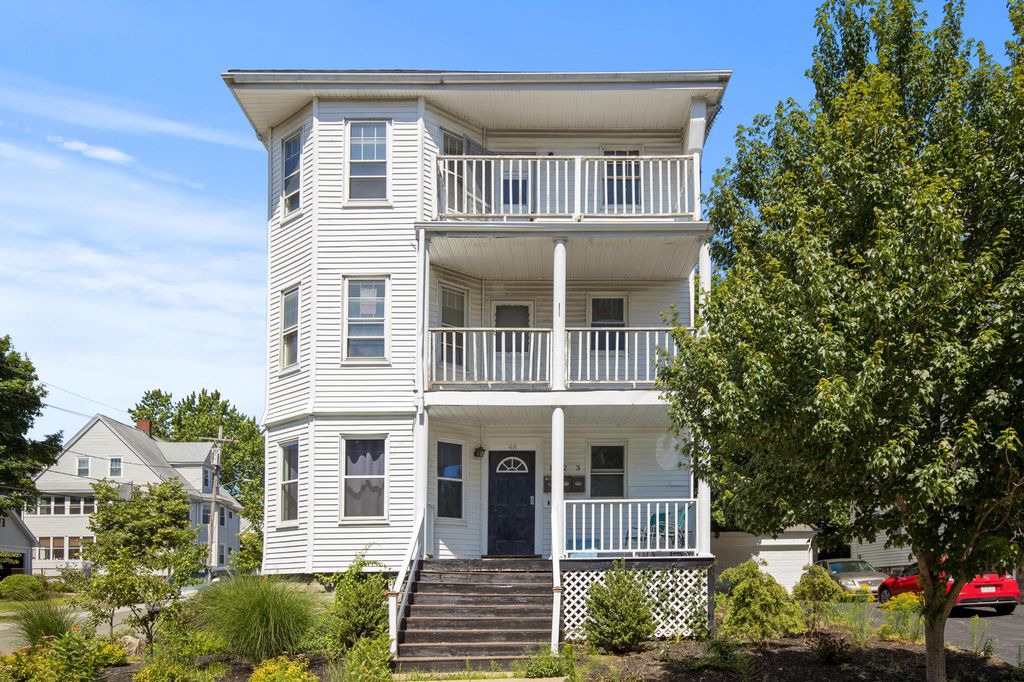 48 Oxford Ave #2, Belmont, MA 02478