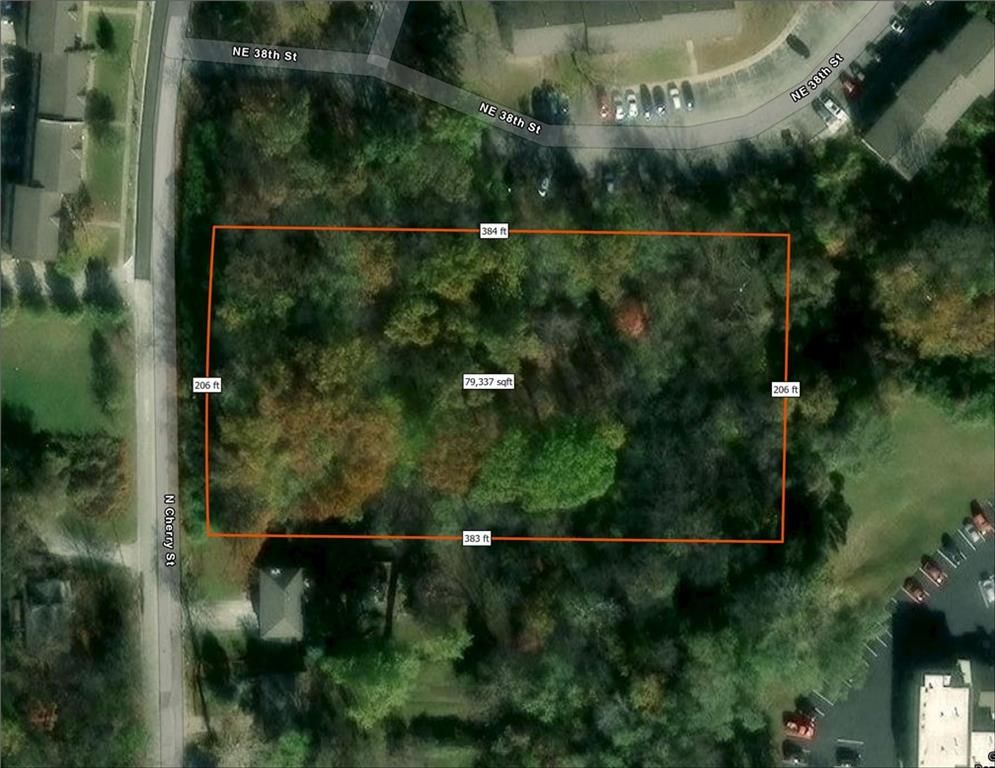 N  Cherry St, Kansas City, MO 64116